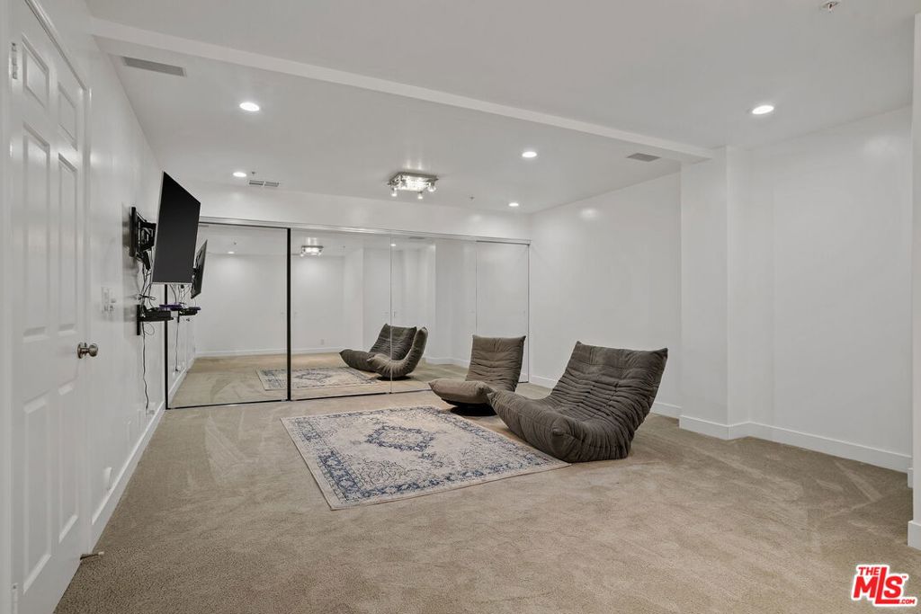20 Ocean Park Boulevard Unit: 22