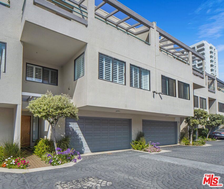 20 Ocean Park Boulevard Unit: 22