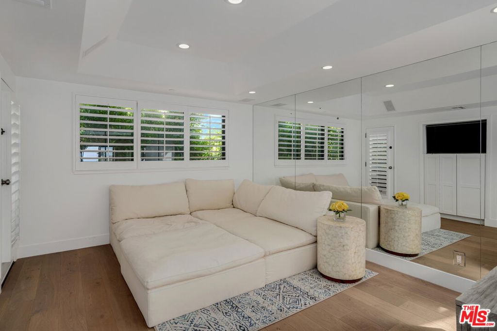 20 Ocean Park Boulevard Unit: 22