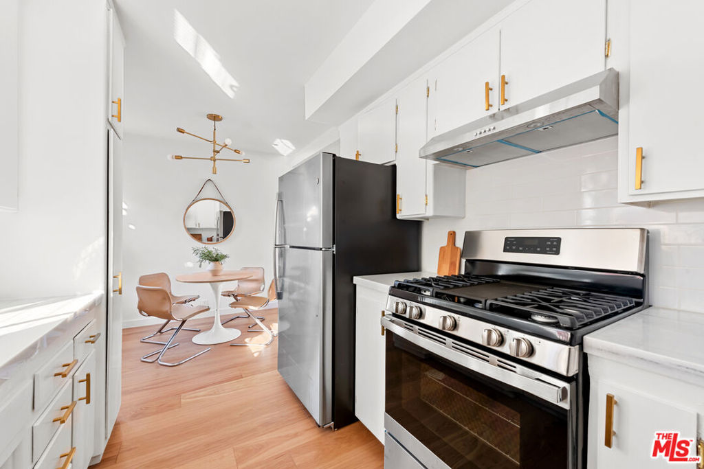 1625 Centinela Avenue Unit: G