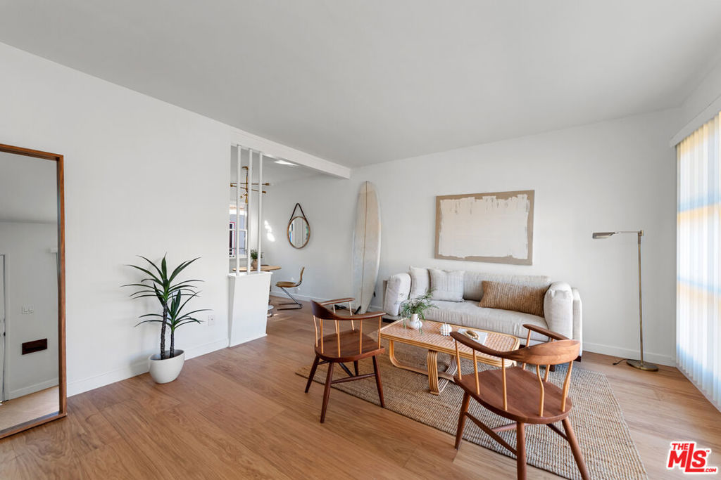 1625 Centinela Avenue Unit: G