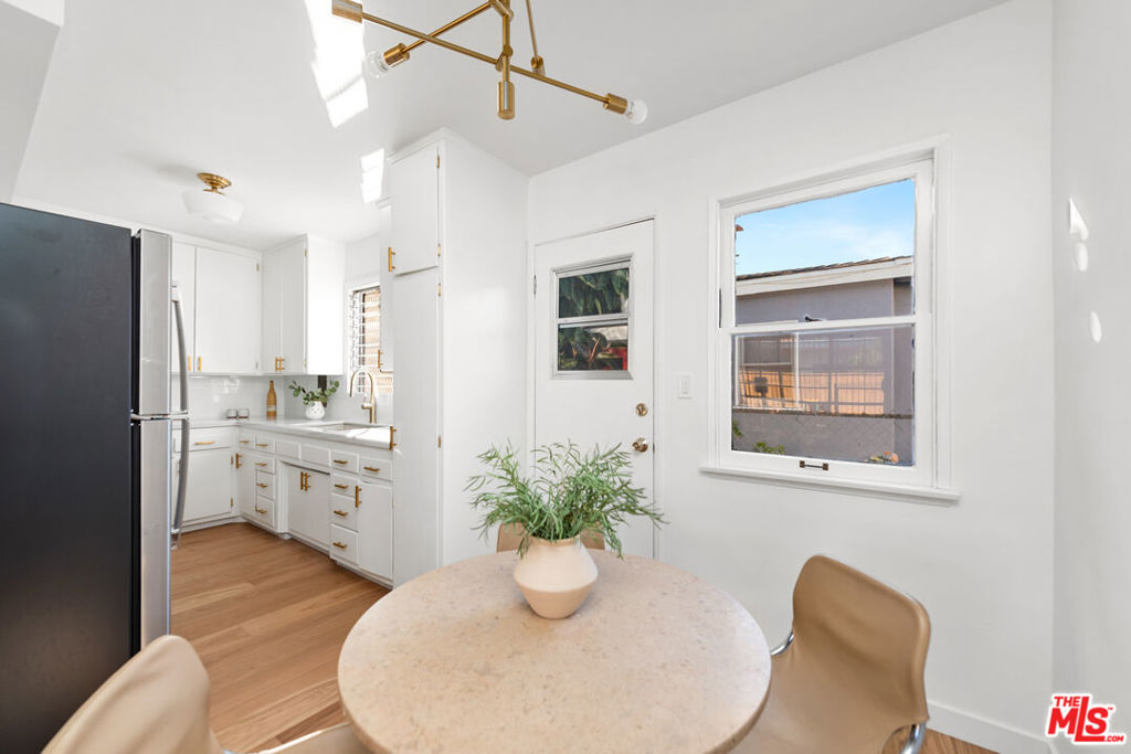 1625 Centinela Avenue Unit: G