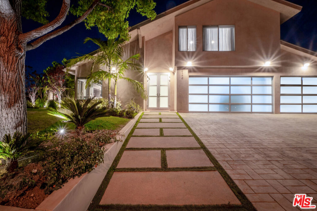 2140 Nadula Drive