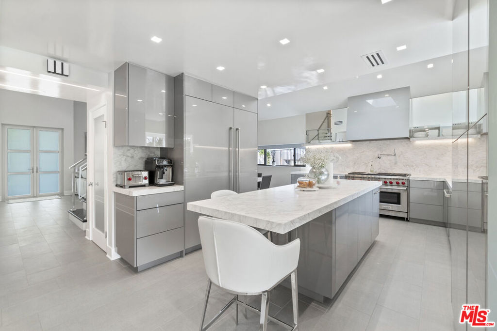 2140 Nadula Drive