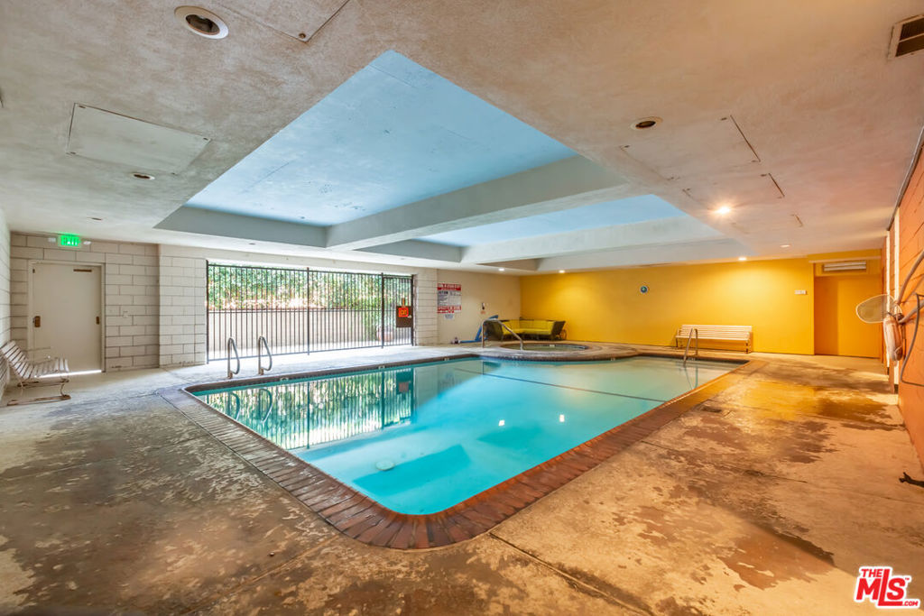 1010 N Kings Road Unit: 308