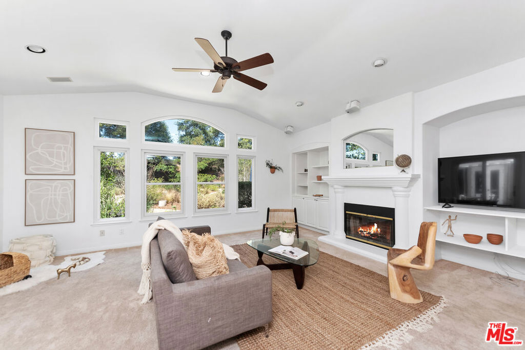 21212 Stoneford Court