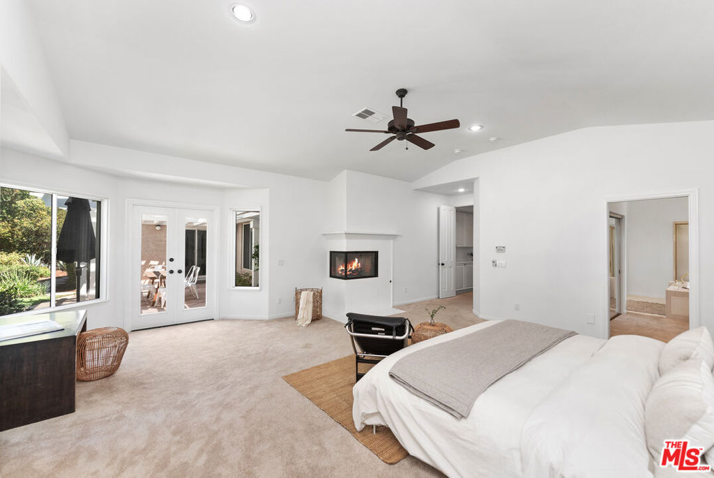 21212 Stoneford Court