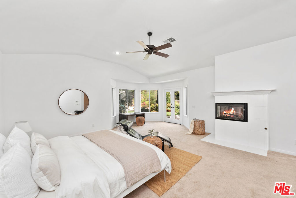 21212 Stoneford Court