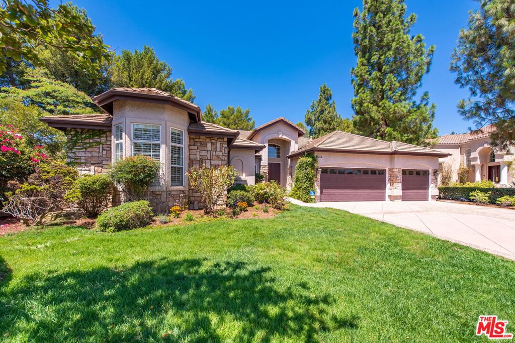21212 Stoneford Court