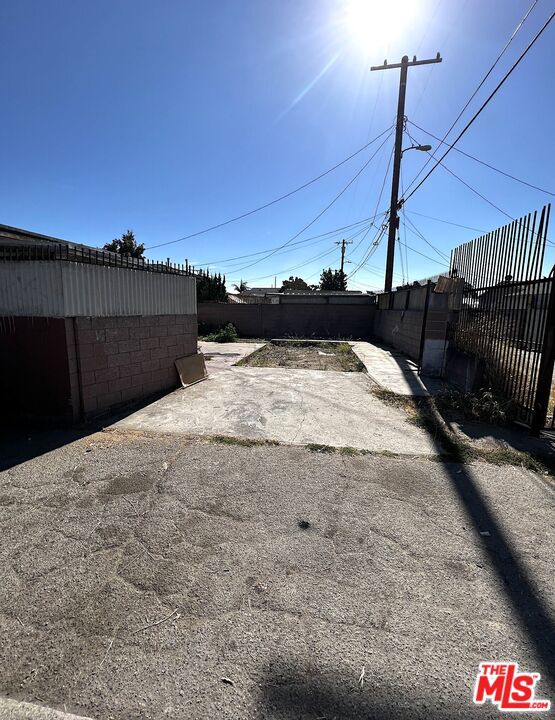 616 E 92nd Street
