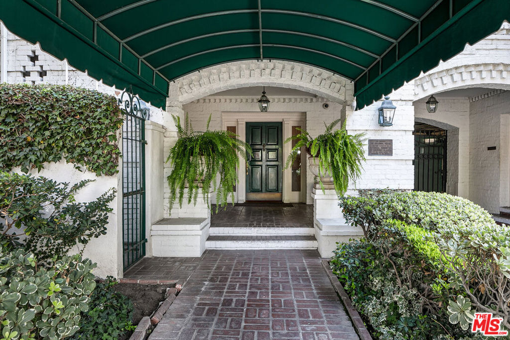 1416 Havenhurst Drive Unit: 3A 