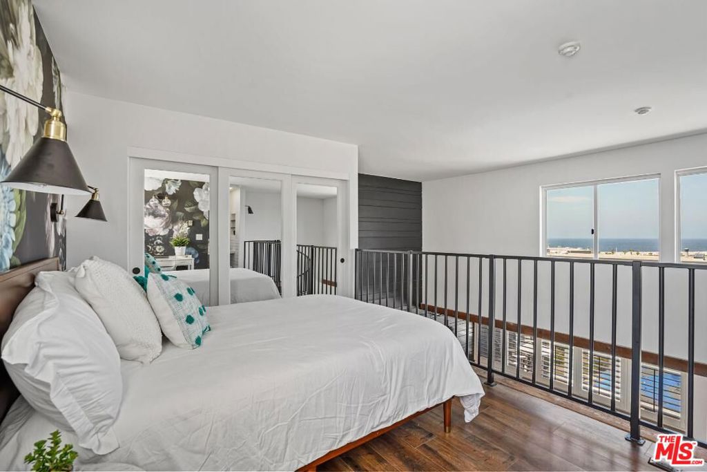 220 The Village Unit: 304