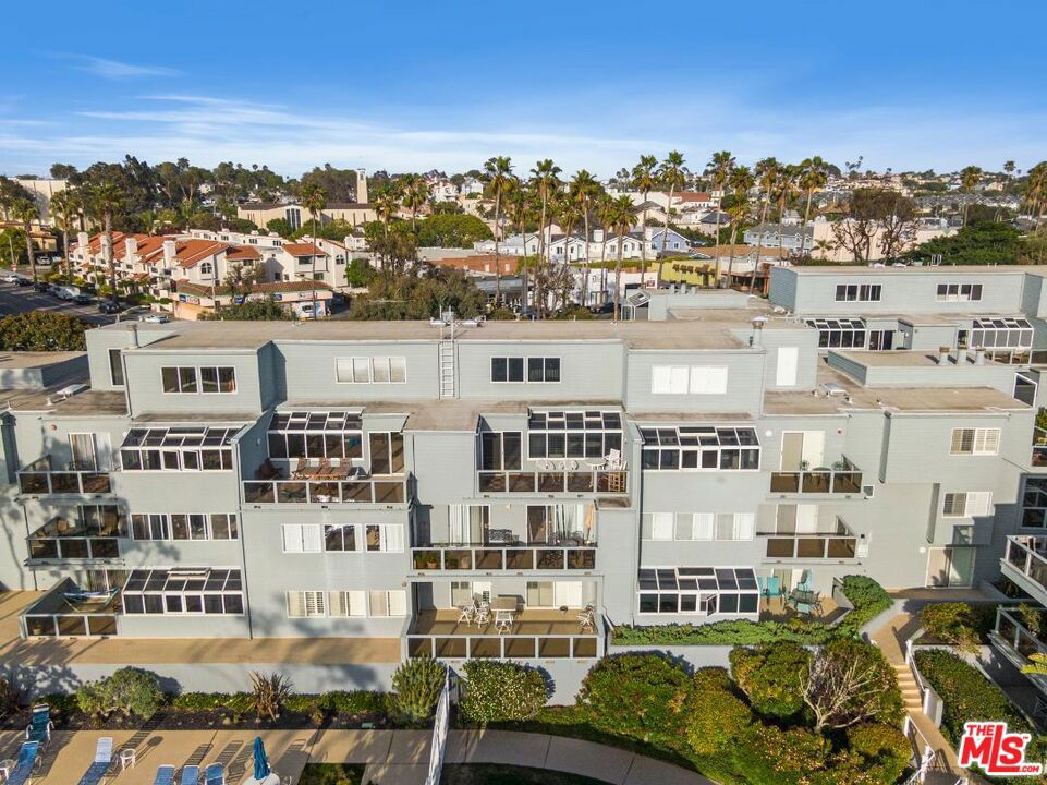 220 The Village Unit: 304