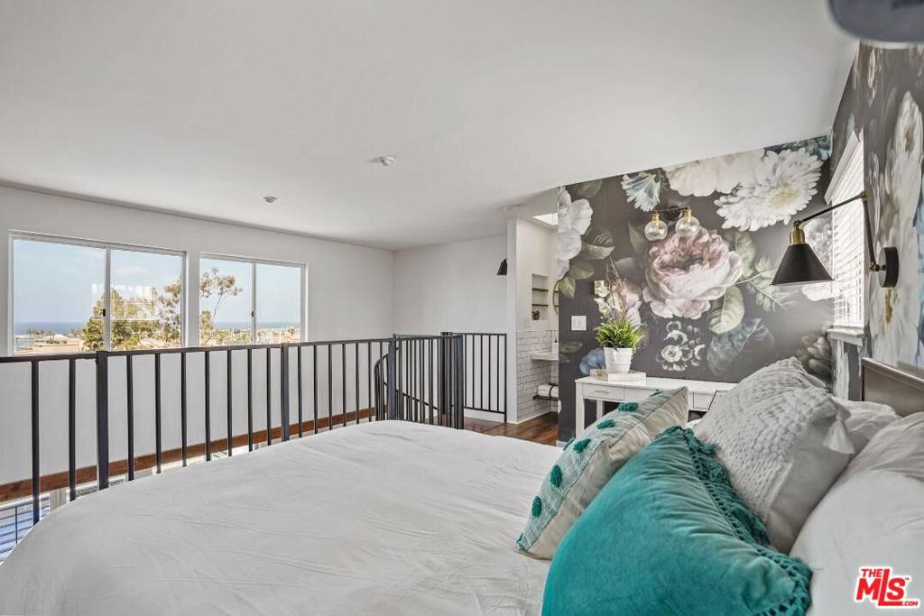 220 The Village Unit: 304
