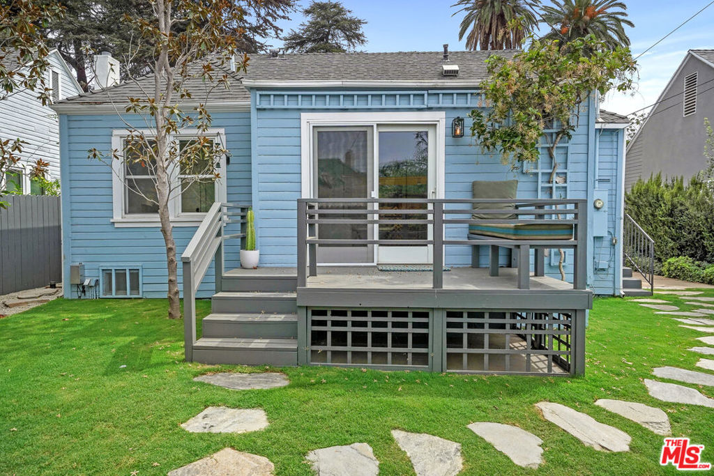 329 N Windsor Boulevard