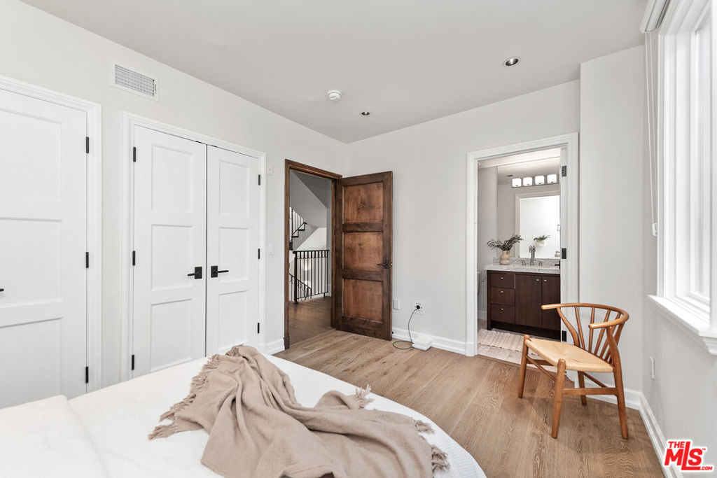 823 S Bundy Drive Unit: 112