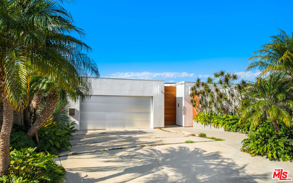 3911 Spray Lane