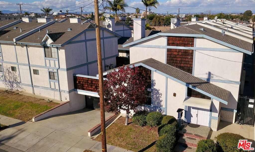 4229 W Rosecrans Avenue Unit: 4