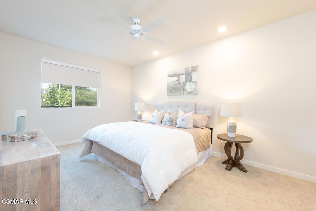 77 Conejo School Road 208