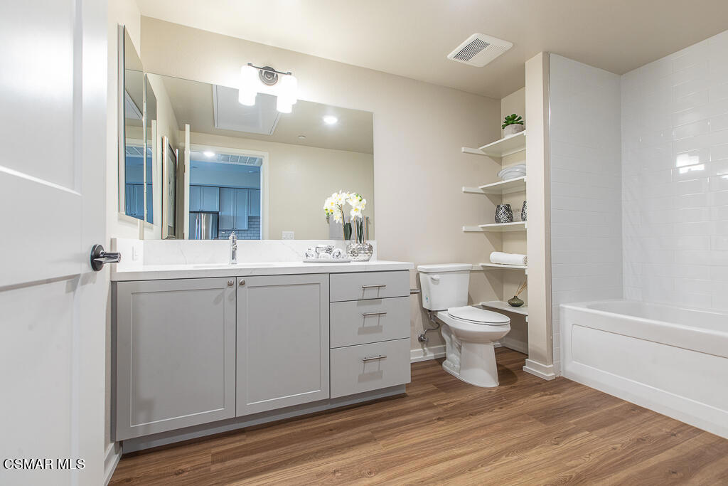 77 Conejo School Road 208