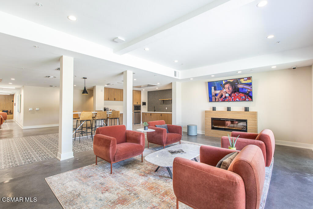 77 Conejo School Road 217