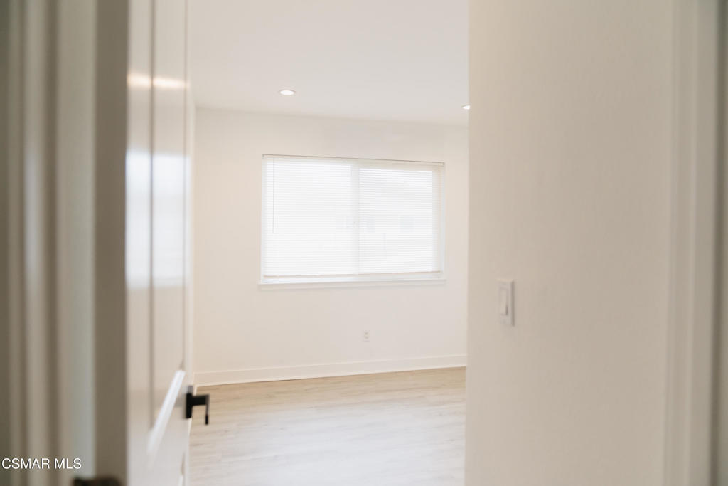 617 Avenida De La Plata