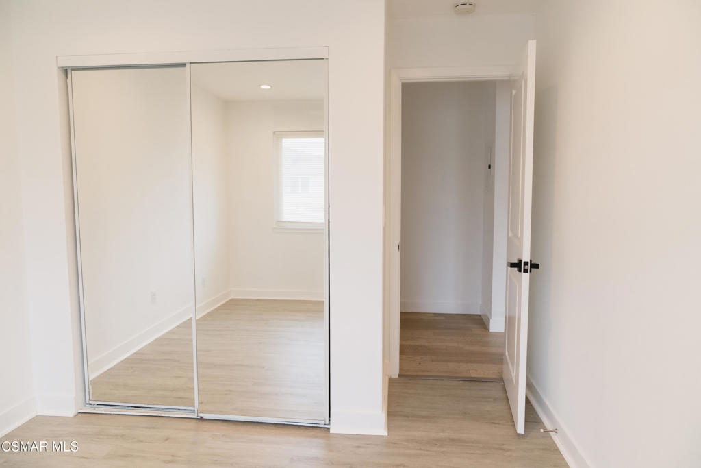 617 Avenida De La Plata