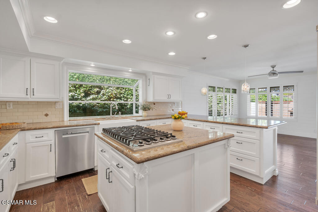 6344 Kerryhill Court