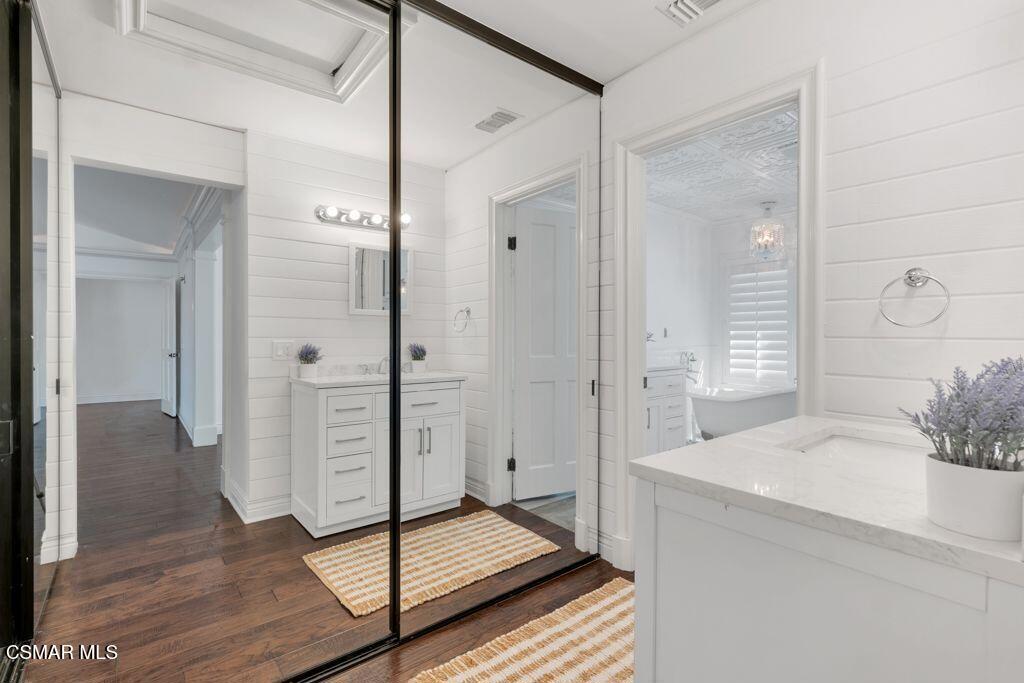 6344 Kerryhill Court