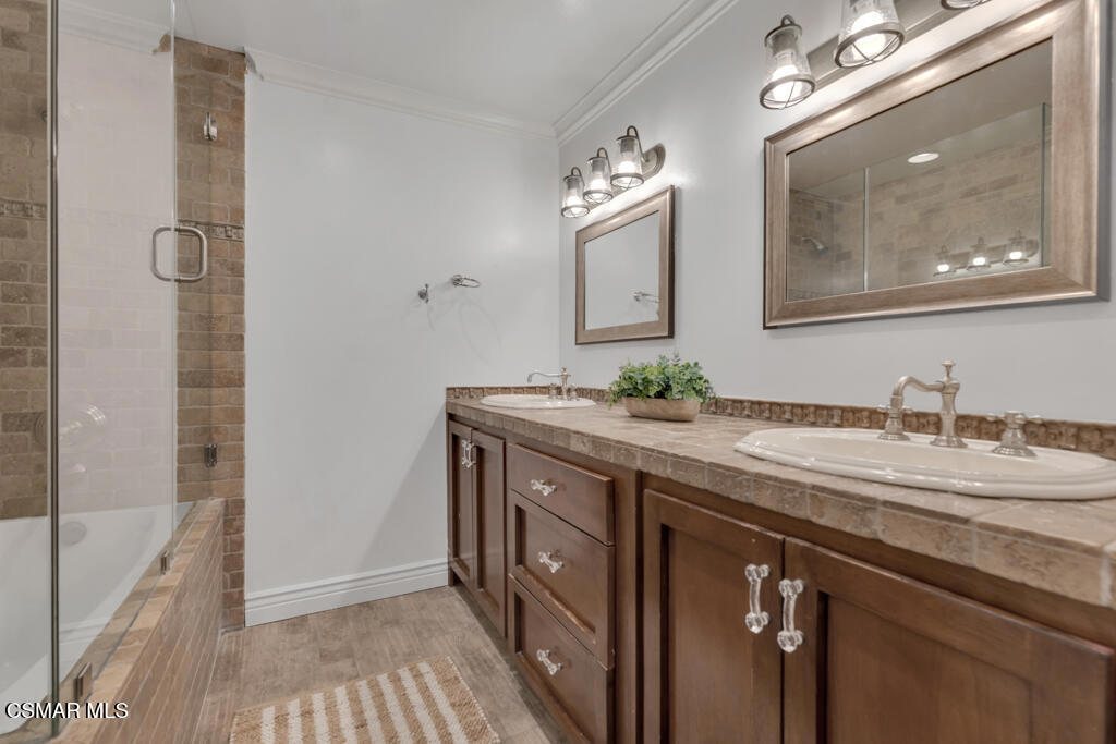 6344 Kerryhill Court