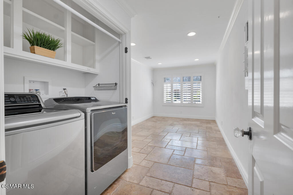 6344 Kerryhill Court