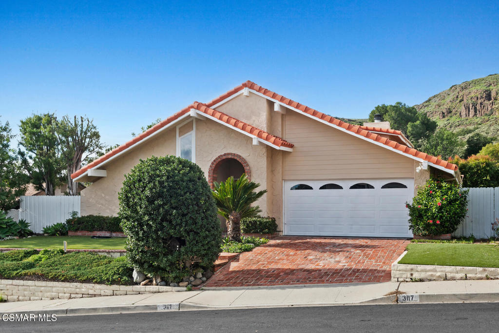 3117 Saddleback Court