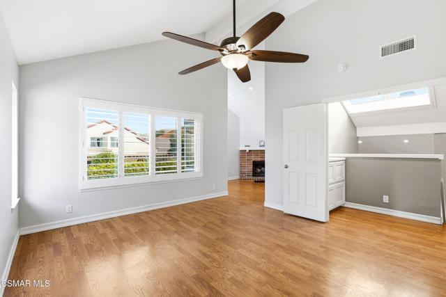 2058 Coleman CT