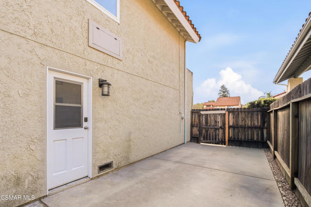 2058 Coleman CT
