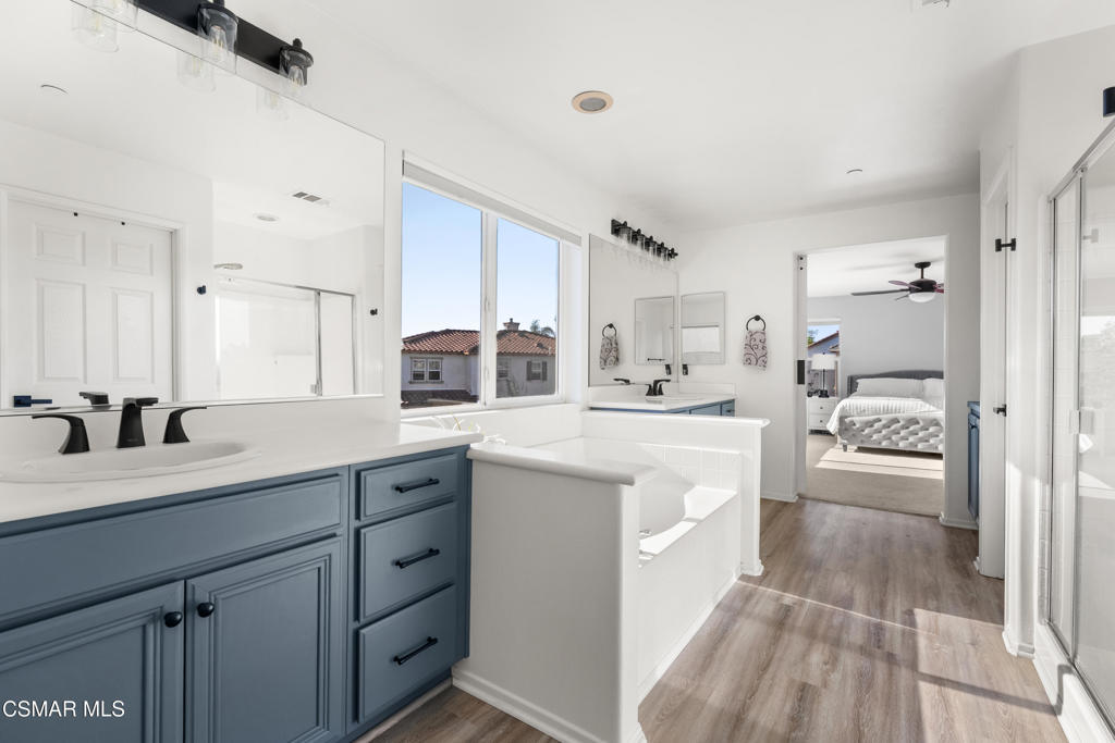957 Entrada Drive