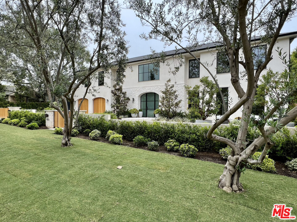 1026 Corsica Dr