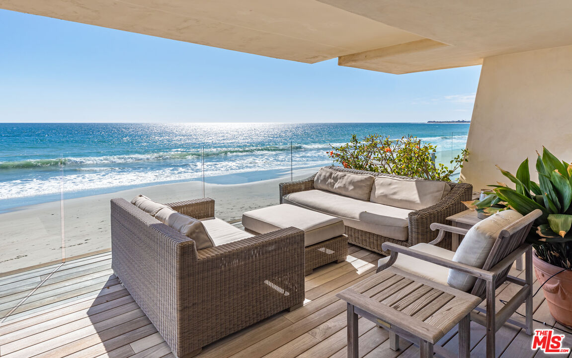 22148 Pacific Coast Hwy