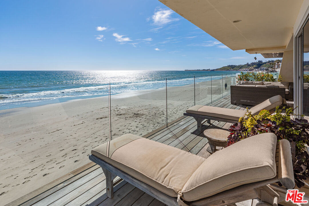 22148 Pacific Coast Hwy