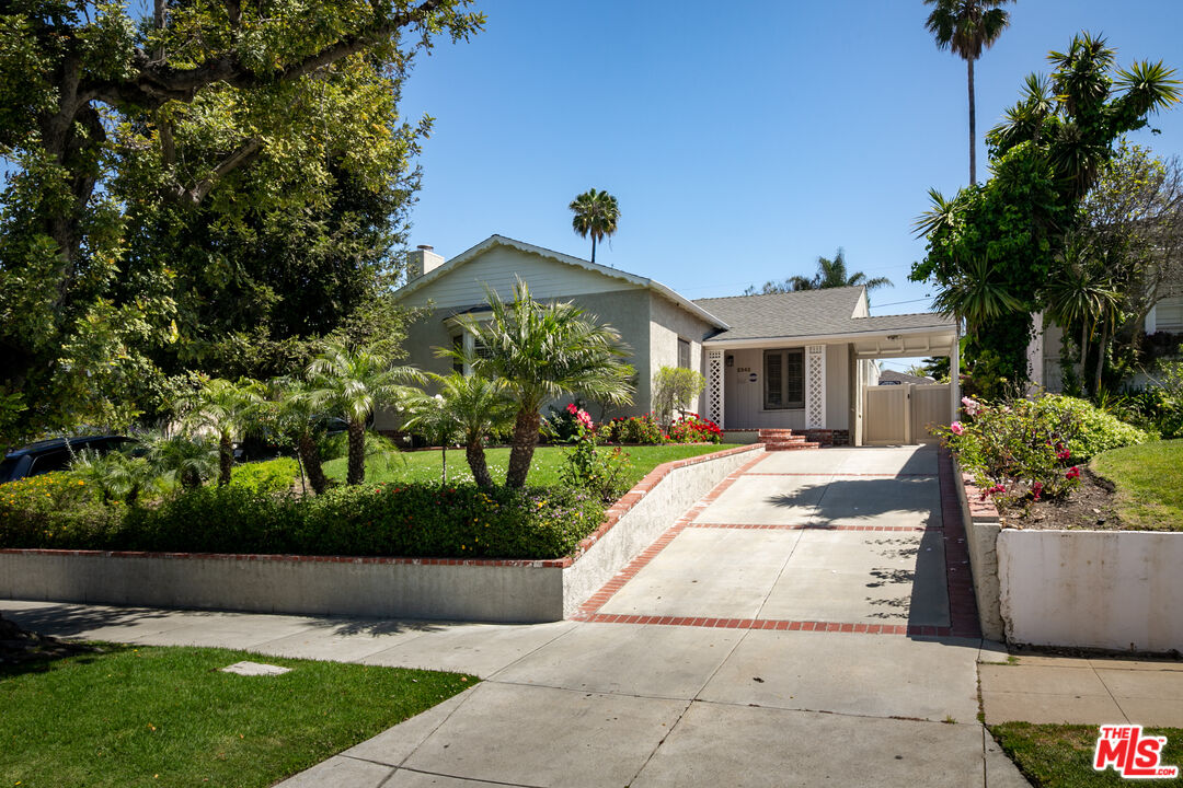 2342 Parnell Ave