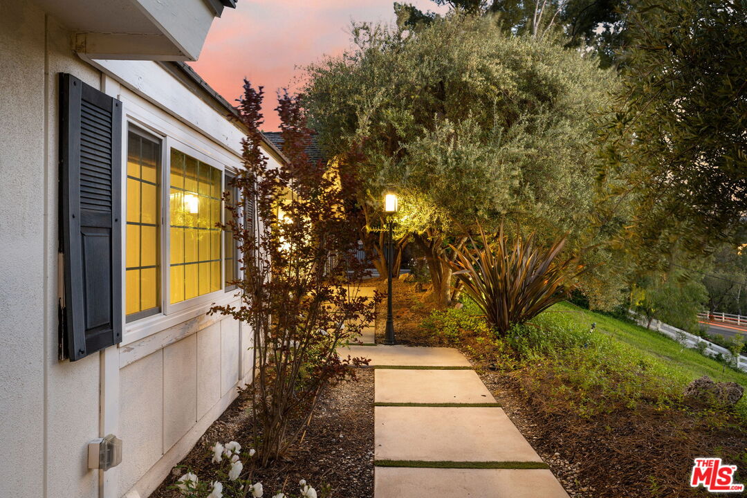 25021 Jim Bridger Rd