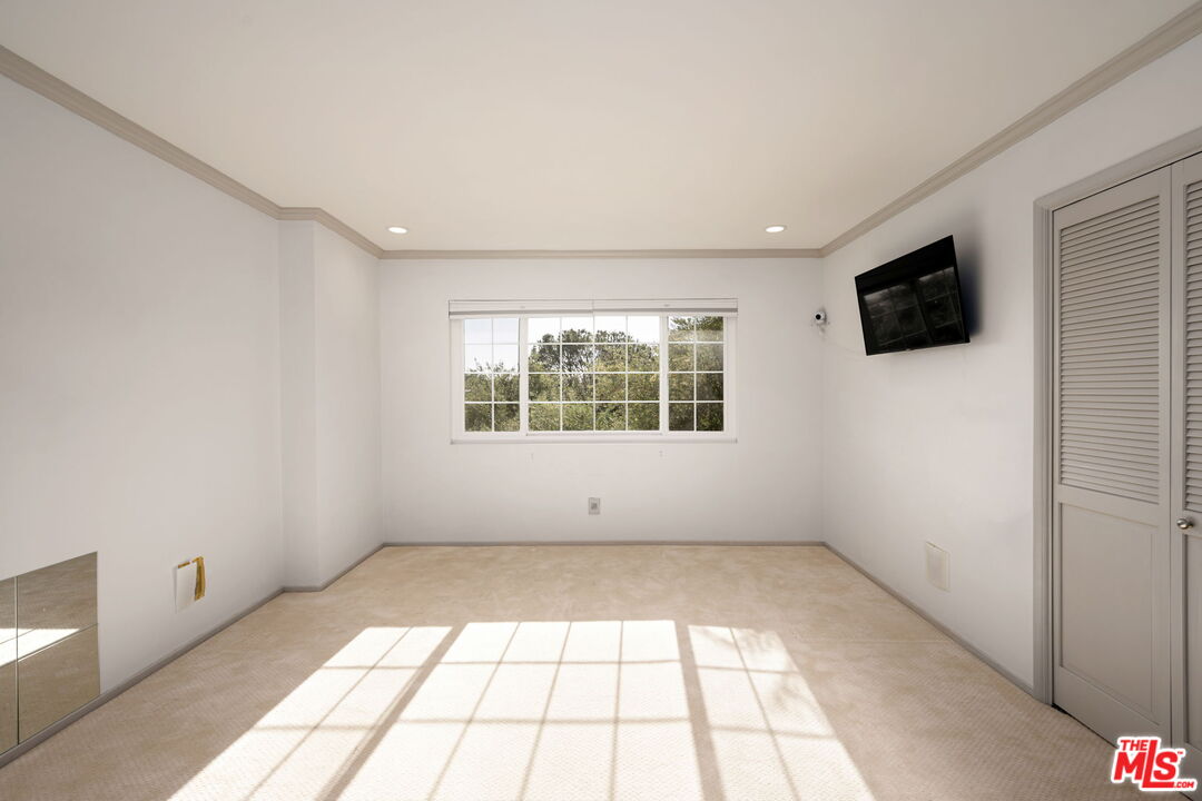 25021 Jim Bridger Rd