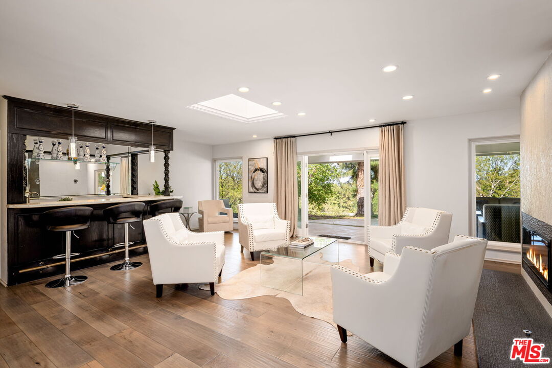 25021 Jim Bridger Rd