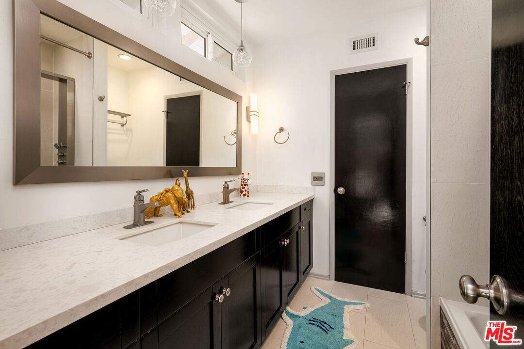 25021 Jim Bridger Rd