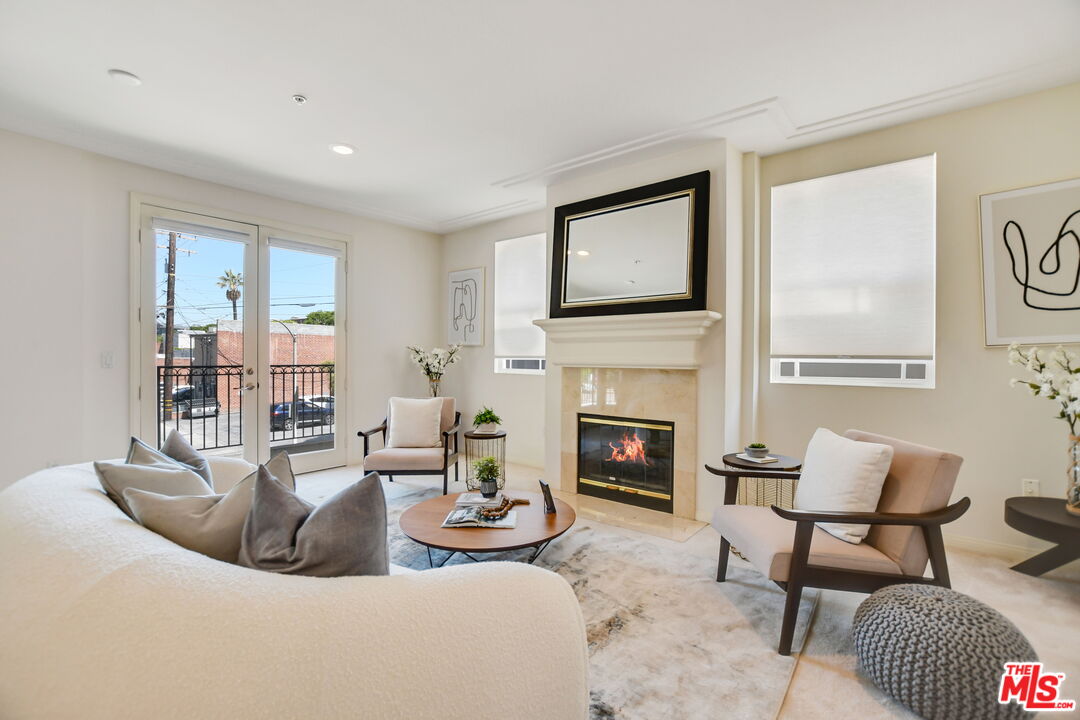 1100 S Clark Dr Unit: 203