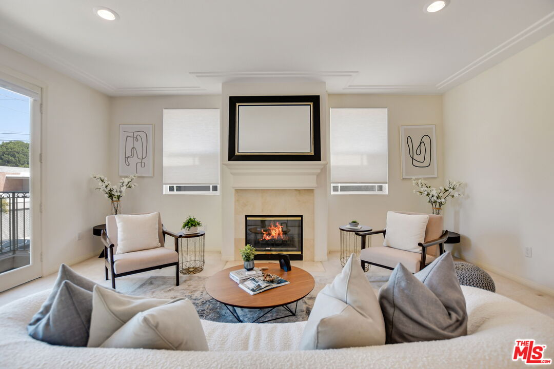1100 S Clark Dr Unit: 203