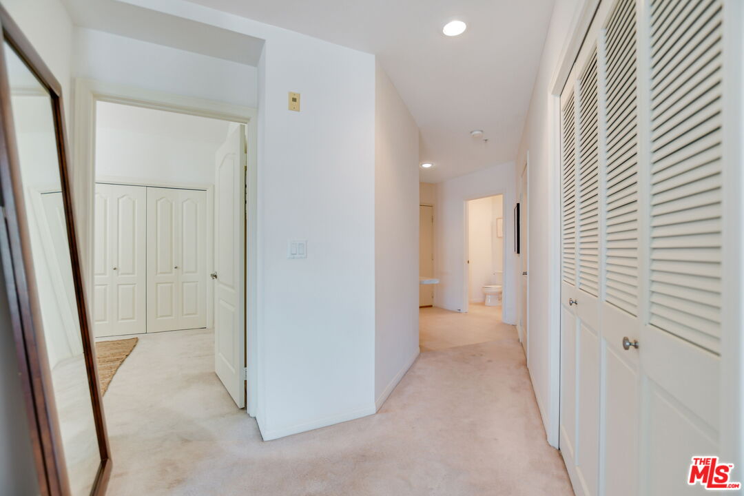 1100 S Clark Dr Unit: 203