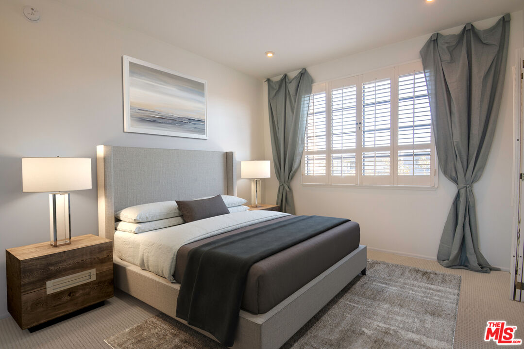 306 Bora Bora Way Unit: 306