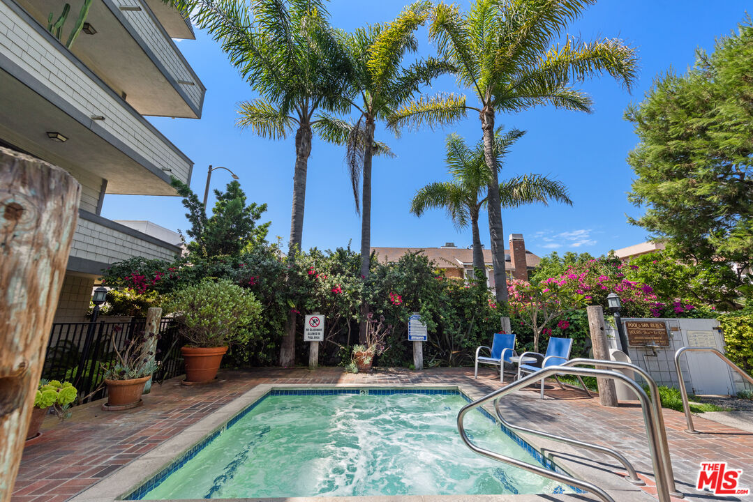 306 Bora Bora Way Unit: 306
