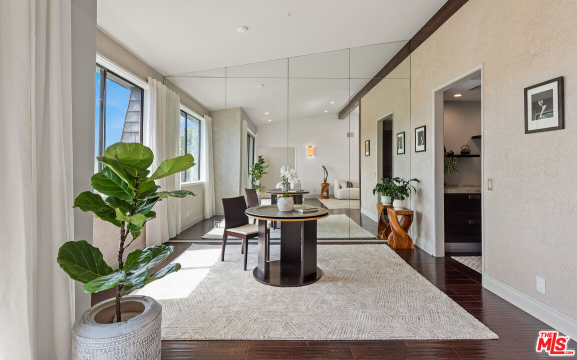 306 Bora Bora Way Unit: 306