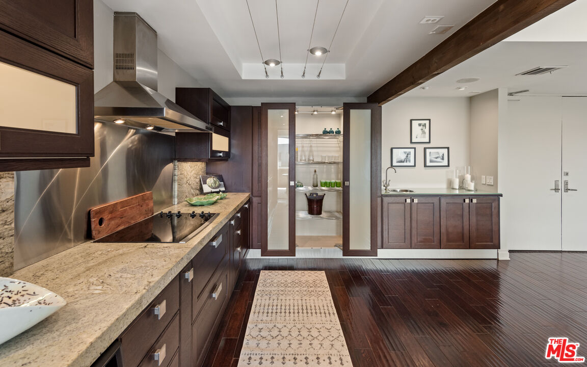 306 Bora Bora Way Unit: 306